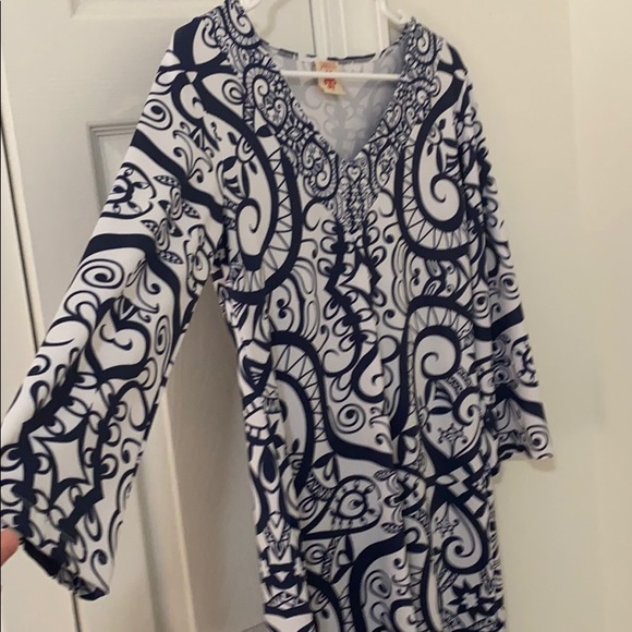 Michelle Parisou blue and white dress - Picture 2 of 4